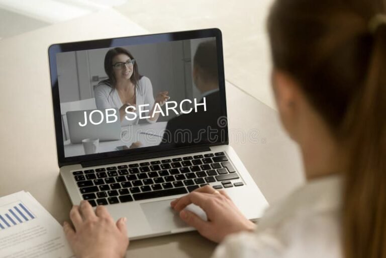 Où Trouver Des Offres D'emploi Pour "Madame est Servie" 7 Où Trouver Des Offres D’emploi Pour « Madame est Servie »